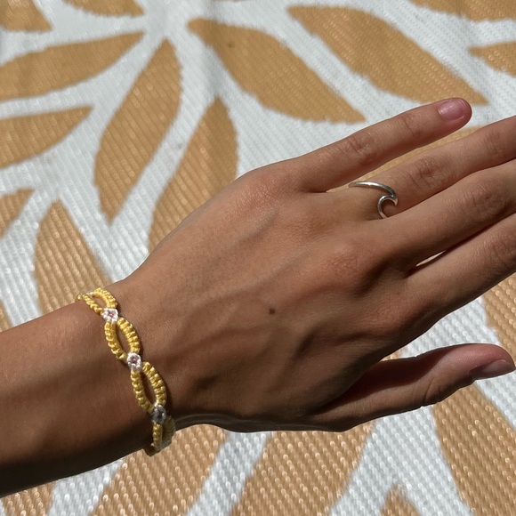 Handmade matching pack woven Daisy chain friendship bracelets purple yellow - Picture 8 of 11